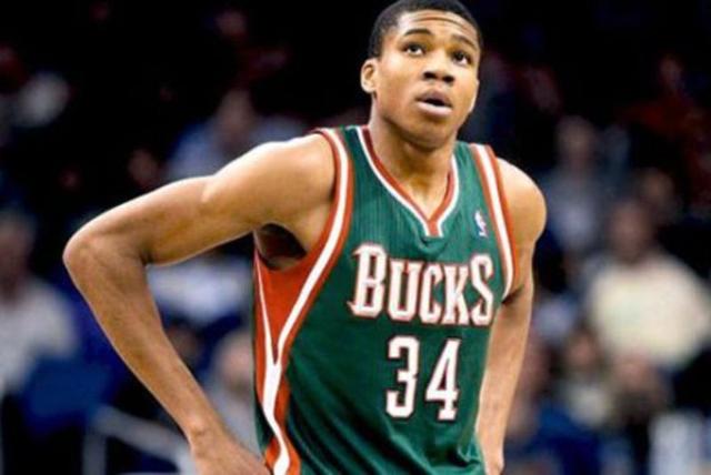 体育今日话题：您如何评价山东泰山青年军今年亚冠的整体表现？