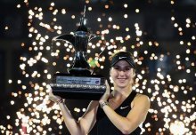 也代表着她 也代表着她